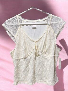 No Boundaries Cream Lace Cap-Sleeve Tie Front Blouse